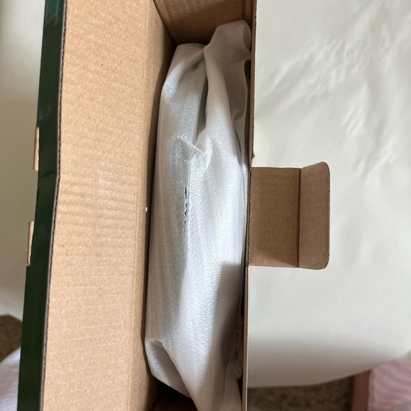 Mark Feldstein 8 inch Original Singing Bird Clock 15 th Anniversary NIB - Picture 9 of 13